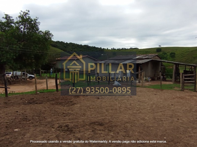 FAZENDA EM SÃO PEDRO - PESCADOR - MG